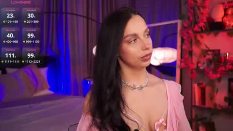 Luna  next streams Mon Fri Sat Sun 8pm-5am gmt0 online show from September 2025 08:31:01 PM