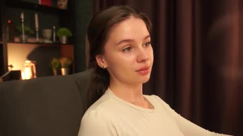 Snapshot of lunaolivia_ chatting on October 2025 12:35:02 PM lunaolivia_ online show from October 2025 12:35:02 PM