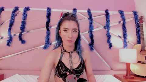 Luna Page online show from December 2024 05:35:02 PM