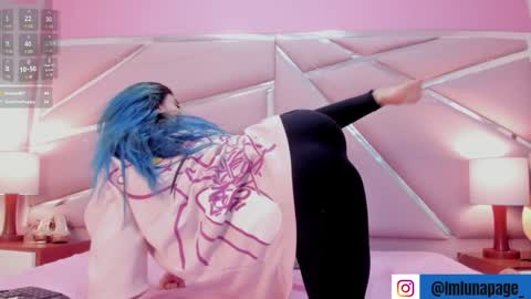 Luna Page online show from January 2025 02:33:02 PM