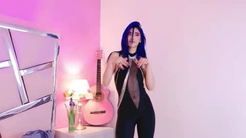 Luna Page online show from September 2025 08:21:02 PM