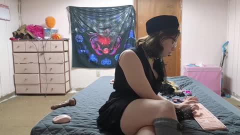 lunaquinn45 online show from December 2024 03:29:02 AM