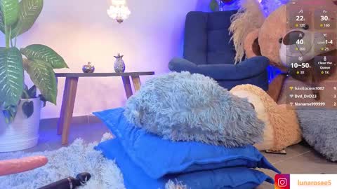 Luna online show from October 2025 06:10:02 AM