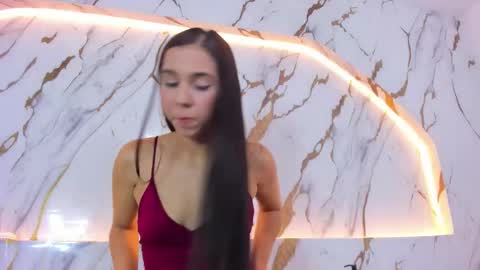 Snapshot of lunataylor_ chatting on December 2025 01:27:02 PM lunataylor_ online show from December 2025 01:27:02 PM