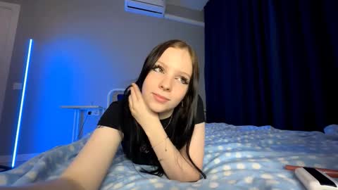 Snapshot of lunavoyce chatting on November 2025 02:50:02 PM Lunavoyce online show from November 2025 02:50:02 PM