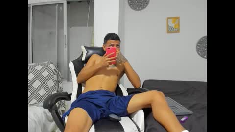 lunay_bigcock420 online show from September 2025 04:05:02 AM