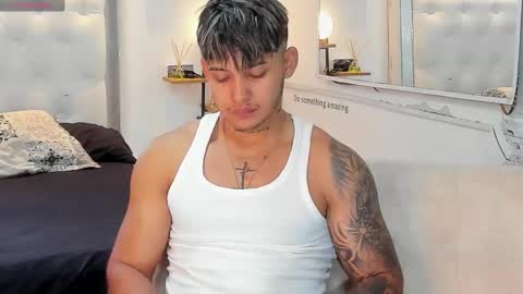 Snapshot of lunay_xtreemboy chatting on October 2025 08:18:02 PM Lunay online show from October 2025 08:18:02 PM