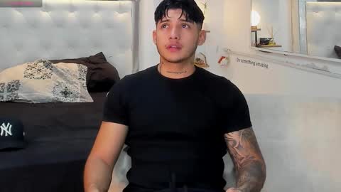 Snapshot of lunay_xtreemboy chatting on October 2025 09:59:01 PM Lunay online show from October 2025 09:59:01 PM