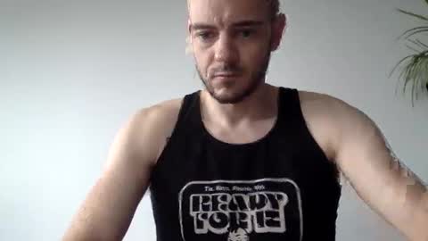 Snapshot of lupine_666 chatting on October 2025 08:25:01 AM Lupine online show from October 2025 08:25:01 AM