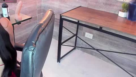 Lussie  online show from September 2025 11:46:02 AM