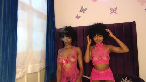 Snapshot of lust4karly_ chatting on February 2025 06:32:02 PM Karly follow for next broadcast updates kisses online show from February 2025 06:32:02 PM