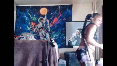 LUST online show from October 2025 09:02:02 PM