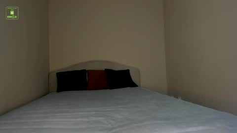 Stephany Richards online show from October 2025 12:18:02 PM