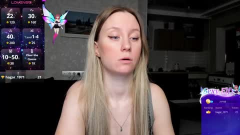Snapshot of lusyagreenberg chatting on February 2025 04:35:01 PM LusyaGreenberg online show from February 2025 04:35:01 PM