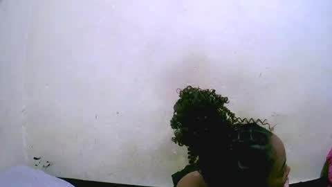 Snapshot of lutchia chatting on September 2025 09:45:02 AM lutchia online show from September 2025 09:45:02 AM