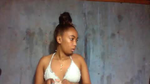 Snapshot of lutchia chatting on December 2025 06:51:01 AM lutchia online show from December 2025 06:51:01 AM