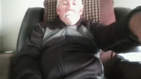 Snapshot of luv269er chatting on November 2025 09:57:02 PM luv269er online show from November 2025 09:57:02 PM