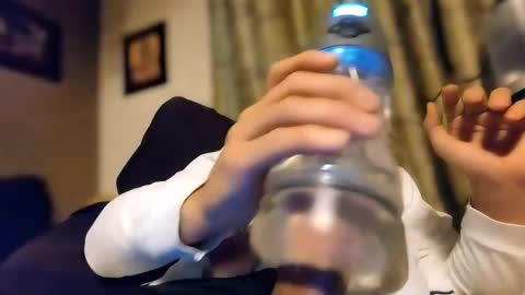 Snapshot of luv2cumc2c chatting on November 2025 10:37:01 PM luv2cumc2c online show from November 2025 10:37:01 PM