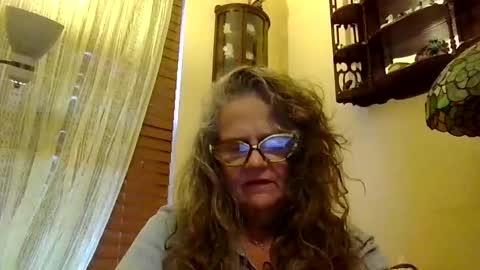 LuvMeDestinee online show from September 2025 01:00:02 PM