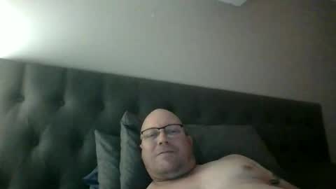 luvtwogodown online show from September 2025 09:44:01 AM