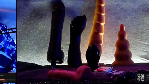 Snapshot of lux_dei chatting on January 2025 12:49:01 AM Im a   -  CAMGUY YOU  LIKE to FUCK online show from January 2025 12:49:01 AM