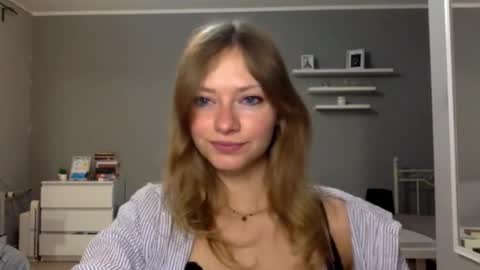 Millie online show from December 2025 03:41:01 PM