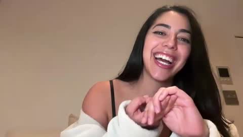 luxcher22 online show from December 2024 03:23:02 AM