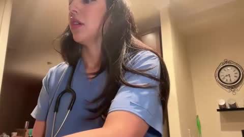 luxcher22 online show from February 2025 03:27:01 AM