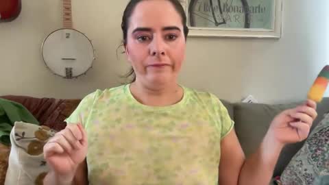 Snapshot of luxe_lola chatting on December 2024 02:27:01 AM Luxy online show from December 2024 02:27:01 AM