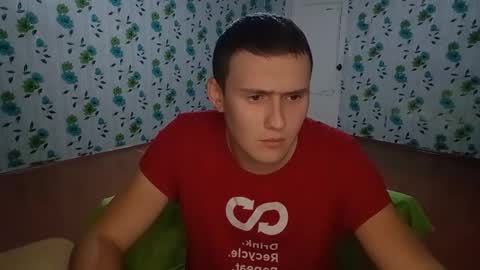 Snapshot of luxeboy_ chatting on October 2025 06:50:02 PM Mike online show from October 2025 06:50:02 PM