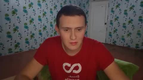 Snapshot of luxeboy_ chatting on October 2025 06:49:01 PM Mike online show from October 2025 06:49:01 PM