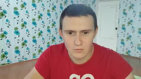 Snapshot of luxeboy_ chatting on October 2025 08:13:02 AM Mike online show from October 2025 08:13:02 AM