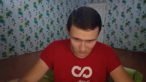 Snapshot of luxeboy_ chatting on October 2025 07:03:01 PM Mike online show from October 2025 07:03:01 PM