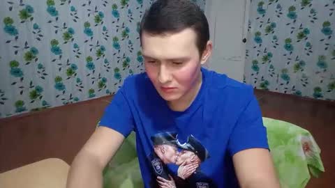 Snapshot of luxeboy_ chatting on October 2025 09:21:02 PM Mike online show from October 2025 09:21:02 PM