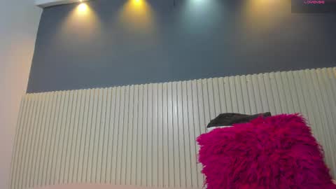 Snapshot of luxemilf chatting on October 2025 10:11:01 AM Luxe3 online show from October 2025 10:11:01 AM