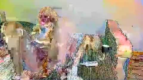 Snapshot of luxmelys chatting on September 2025 06:46:01 PM LuxMelys online show from September 2025 06:46:01 PM