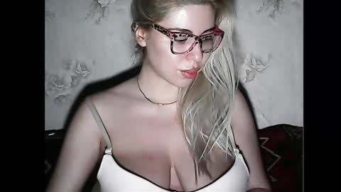 LuxSonyaStar online show from January 2025 08:17:01 PM