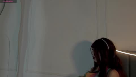 Snapshot of luxuryheaven chatting on October 2025 06:15:02 AM Tommy and Polly online show from October 2025 06:15:02 AM