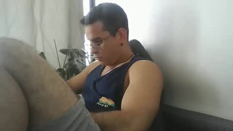 Snapshot of luzardol chatting on January 2025 07:28:02 PM luzardol online show from January 2025 07:28:02 PM