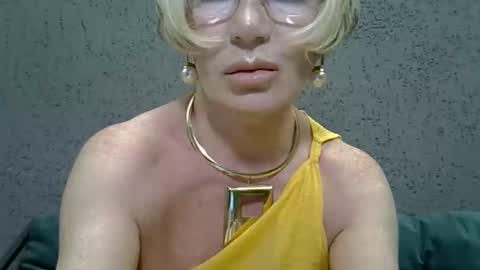 lyasya online show from September 2025 09:09:01 AM