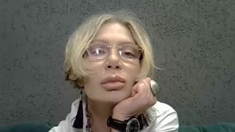 lyasya online show from September 2025 08:58:02 AM