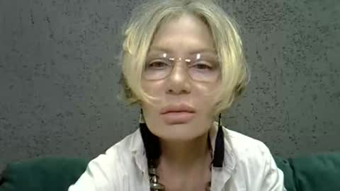lyasya online show from September 2025 06:57:02 AM