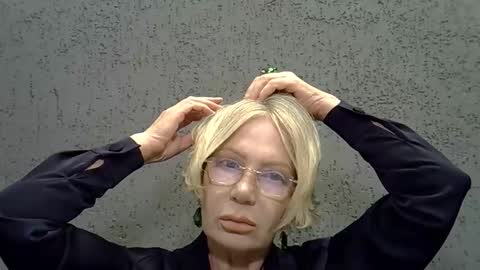 lyasya online show from September 2025 09:34:02 AM