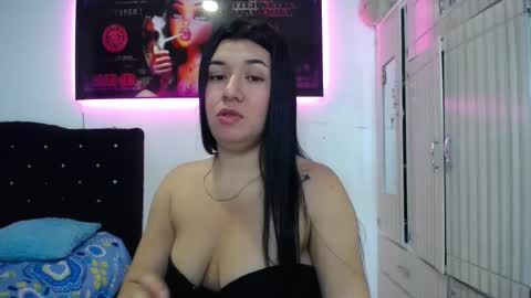 lyda   online show from October 2025 03:37:02 AM