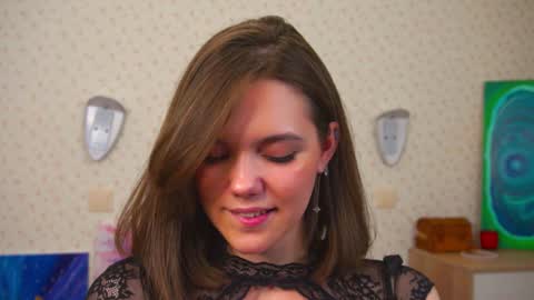 Snapshot of lyle_art chatting on December 2024 06:21:01 AM hi im Lyle online show from December 2024 06:21:01 AM