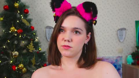 Snapshot of lyle_art chatting on January 2025 09:18:01 AM hi im Lyle online show from January 2025 09:18:01 AM