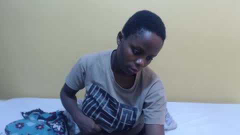 lyn_anna online show from February 2025 12:05:02 PM