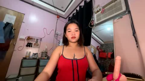 I am Lyn- DONT FORGET TO FOLLOW ME online show from October 2025 01:00:02 PM