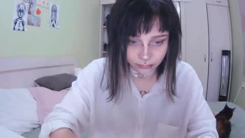 Kira online show from September 2025 10:30:01 AM