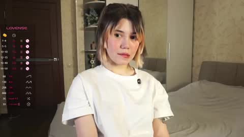 Lola online show from February 2025 07:23:01 AM